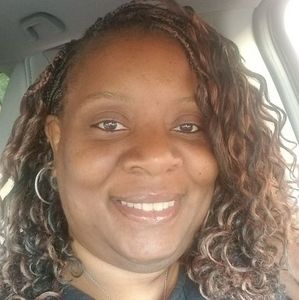 Meet your Posher, Tania